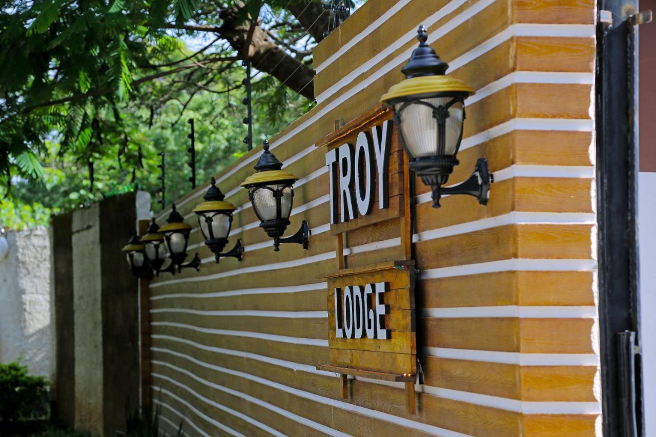 Troy Lodge Lusaka Buitenkant foto